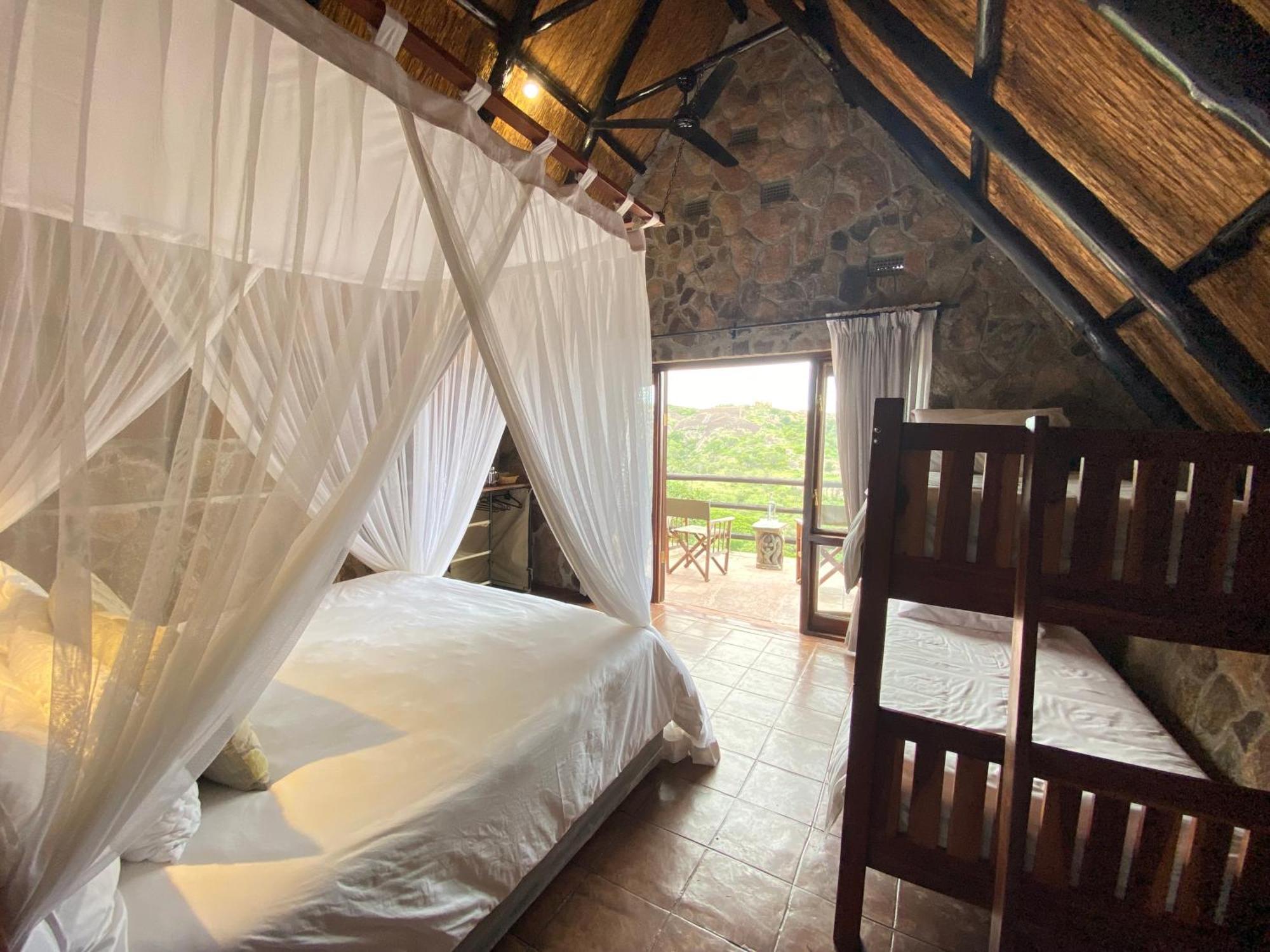 Villa Big Cave Camp Matopos Exterior foto